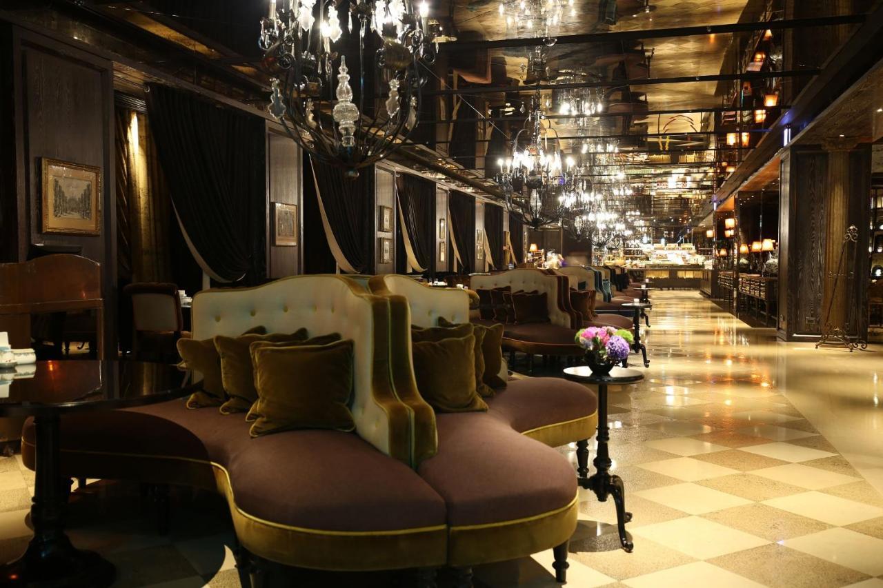 Palais De Chine Hotel Tchaj-pej Exteriér fotografie The lobby of the hotel