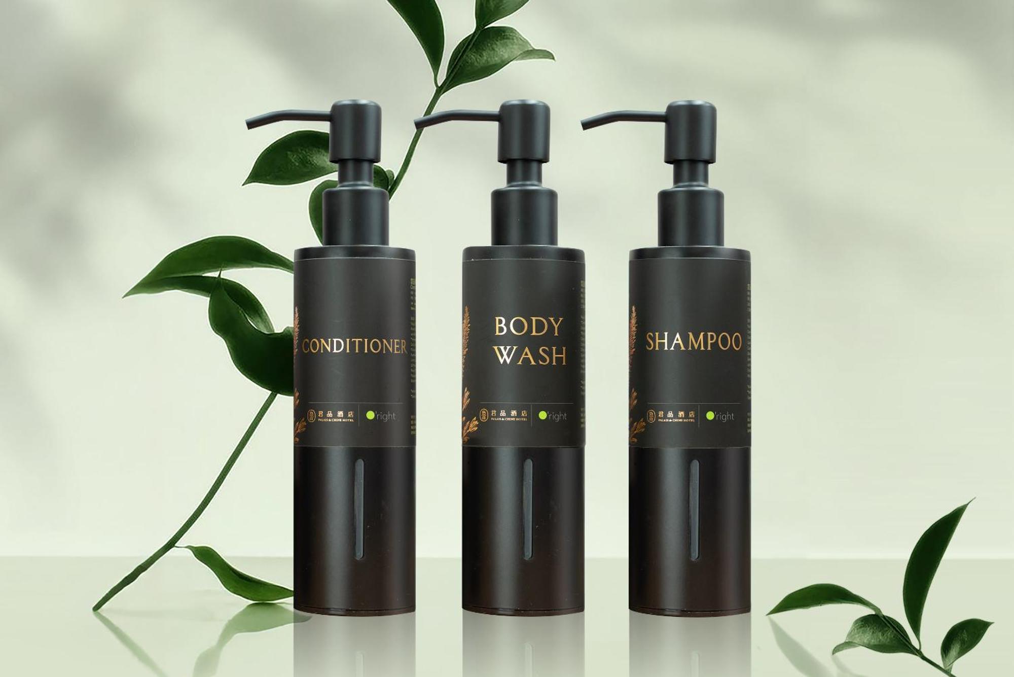 Palais De Chine Hotel Tchaj-pej Exteriér fotografie Body wash, shampoo and conditioner